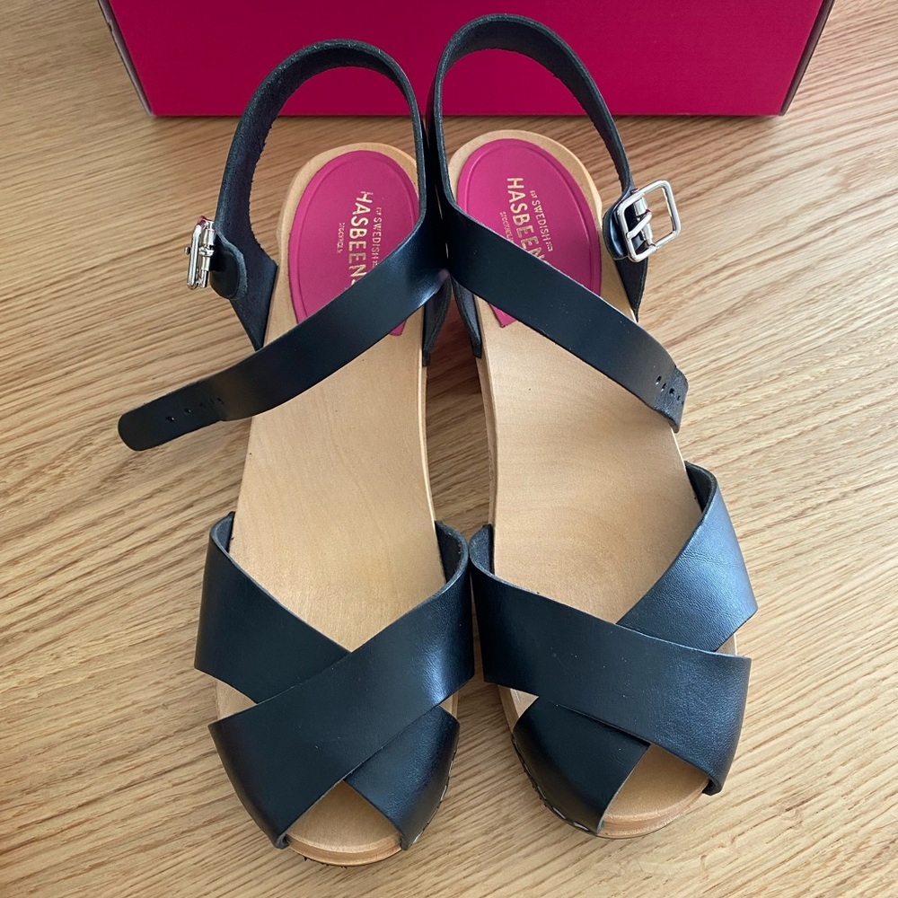 Swedish Hasbeens Black Mirja Sandals - size 37
